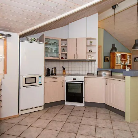 Vakantiehuis Holiday Cxxxviii *